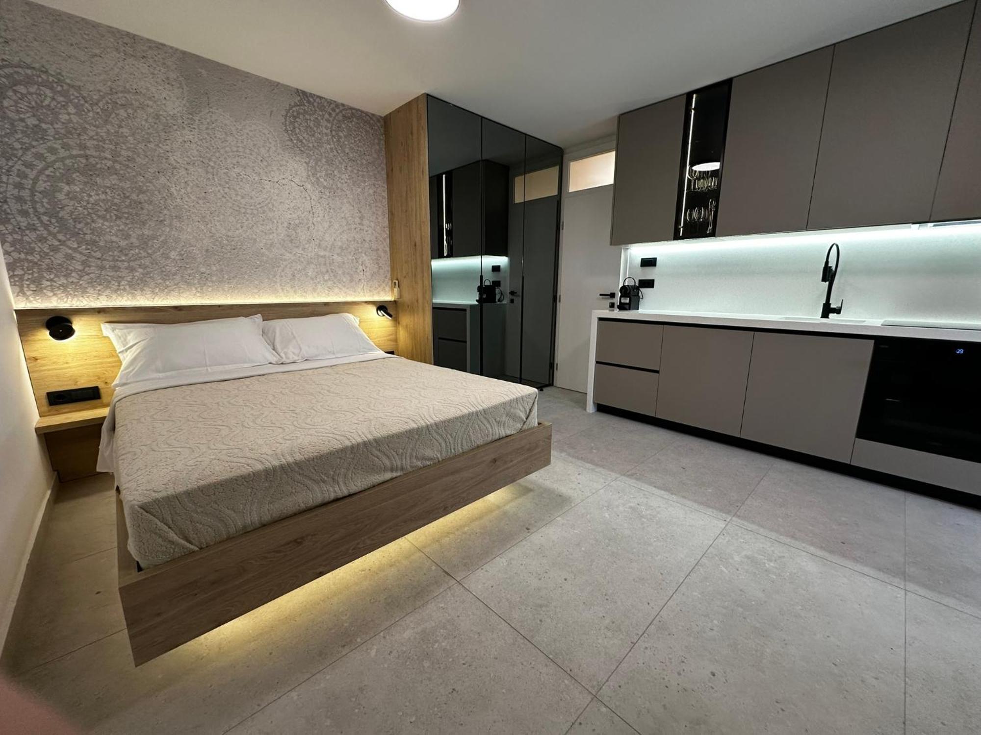 Studio Apartments Lace Novalja Kültér fotó