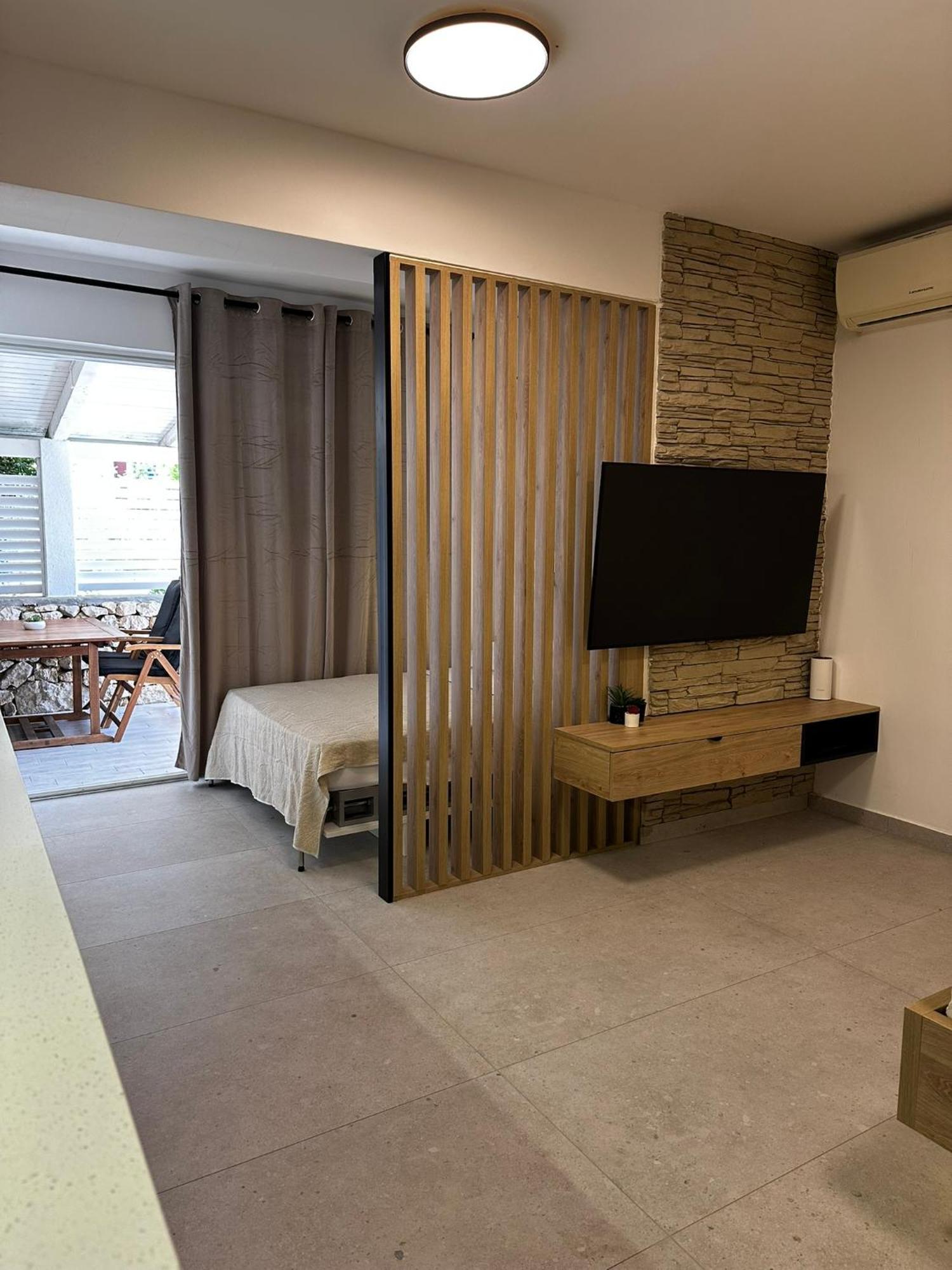 Studio Apartments Lace Novalja Kültér fotó